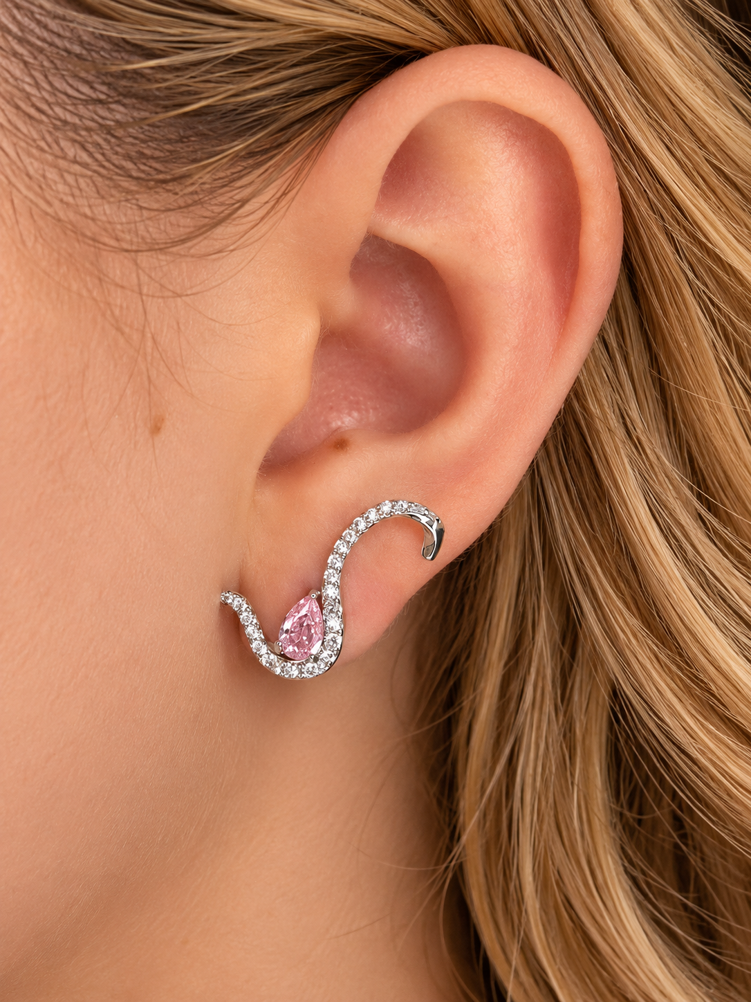 Brinco Earcuff Snake Gota Baby Pink