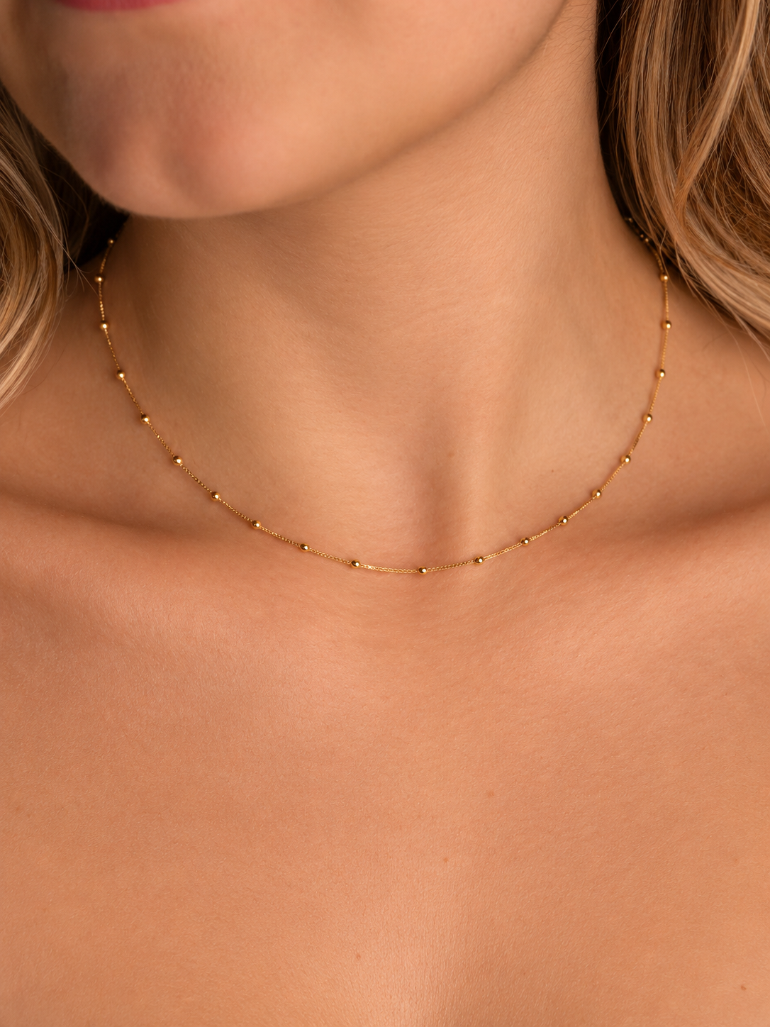 Choker Bolinhas Slim
