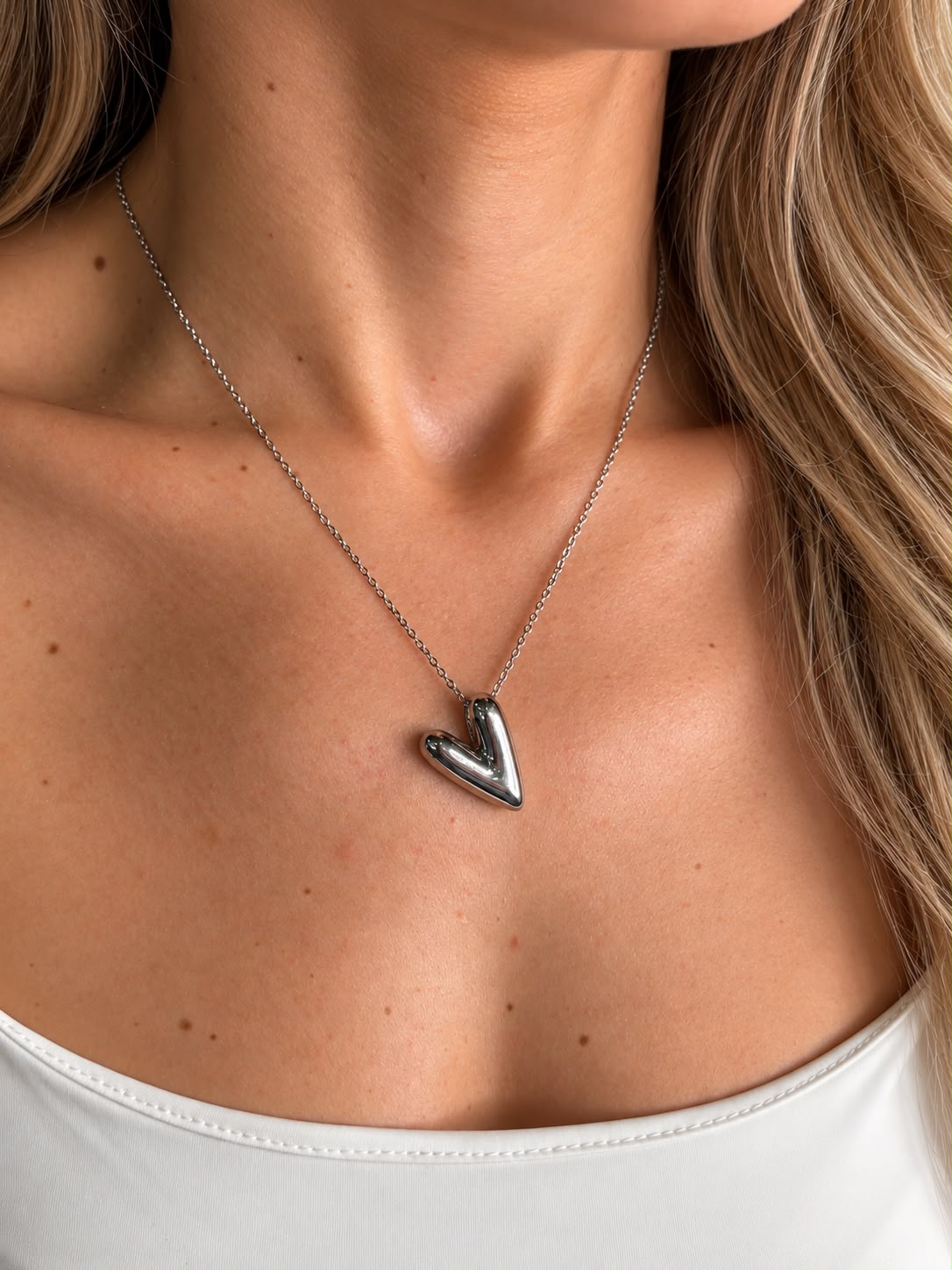 Colar Slim Heart Steel